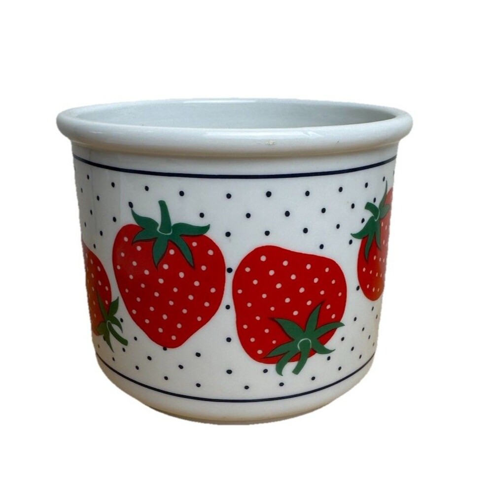 Vintage Takahashi Strawberry Polka Dot Soup Bowl San Francisco BEAUTIFUL -70s